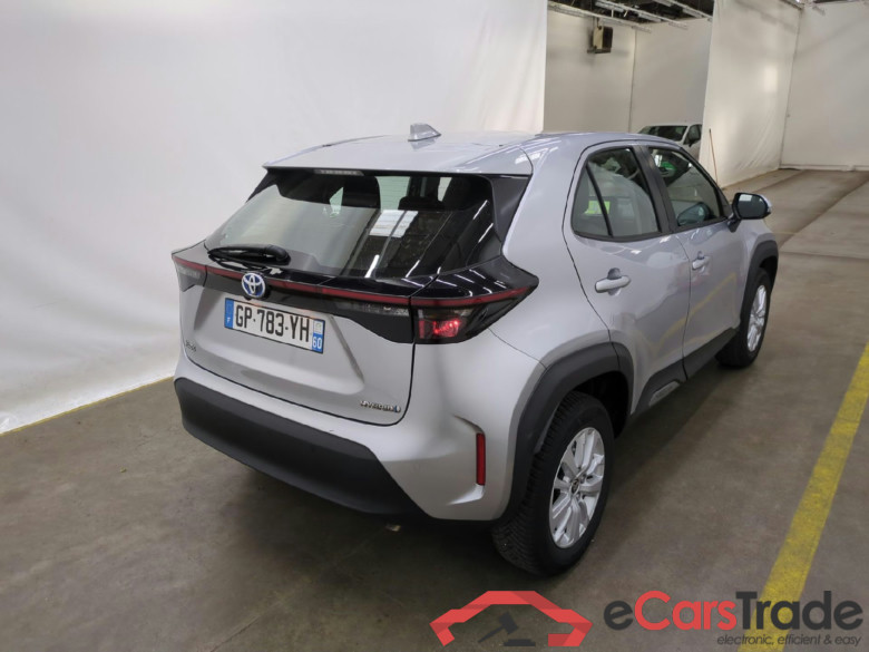 TOYOTA Yaris Cross Hybride / 2021 / 5P / SUV 1.5 HYBRID 116H DYNAMIC BUSINESS BEY AWD #3