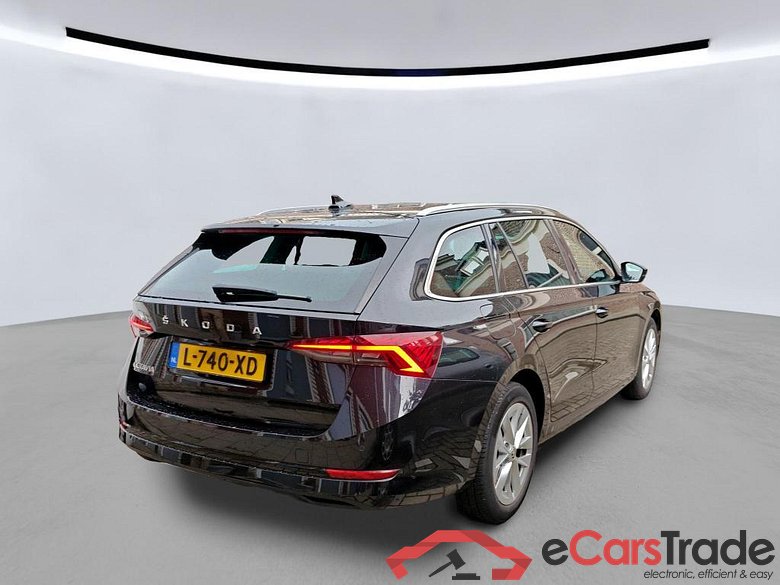 SKODA Octavia Combi 81 kW #6