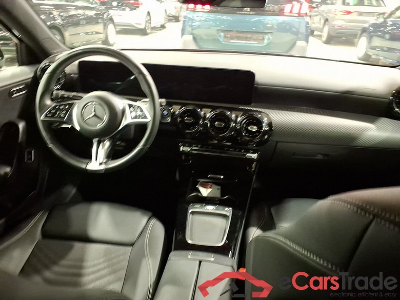 MERCEDES-BENZ A-CLASS 1.3 A 250 E BUSINESS LINE DCT #6