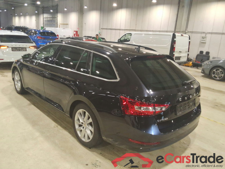 SKODA SUPERB COMBI 1.4 TSI PHEV 160KW DSG6 CLEVER #2