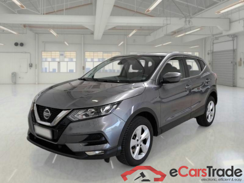 NISSAN Qashqai / 2017 / 5P / Crossover 1.3 DIG-T 140 Business #1