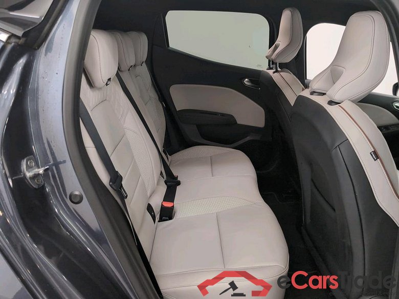 RENAULT CLIO 1.6 E-TECH HYBRID INITIALE PARIS #5
