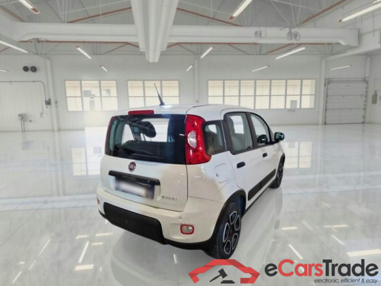FIAT PANDA / 2012 / 5P / BERLINA 1.0 70CV HYBRID EURO 6D VAN 4 P. STREET #2