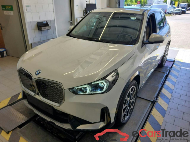 BMW iX1 (U11E)(2022->) DE - SUV5 eDrive20, eDrive xLine, 2023 - 2026 #1