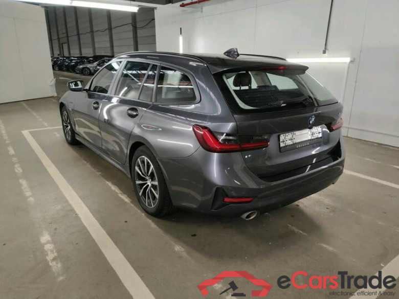 BMW 3 Reeks Touring 3 Reeks Touring 320e (150 kW) (PHEV) 150kW/204pk  5D/P Auto-8 #3