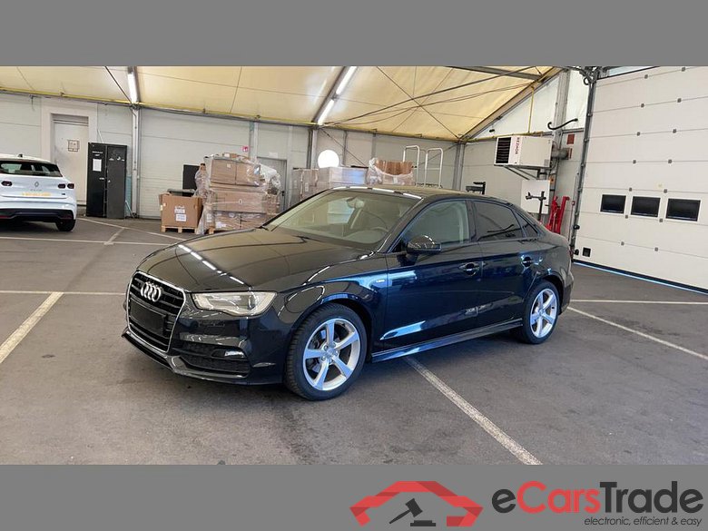 AUDI A3 Sedan Dsl A3 1.6 TDi Attraction