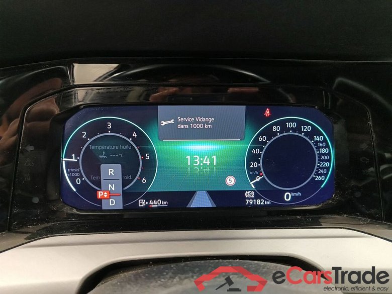 Volkswagen Golf Variant VIII 2.0 TDI 110kW Life DSG 5d #6