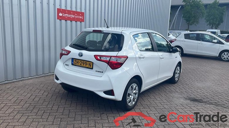 TOYOTA YARIS 1.5vvti hybrid active 74kW cvt aut #5