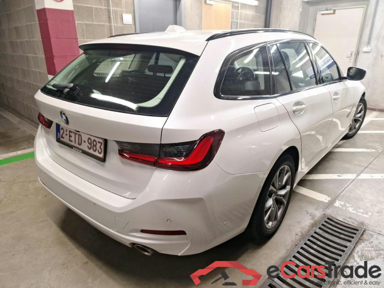 BMW - BMW 3 TOURING 318iA 156PK With Sport Seats & Parking Assistant Pack & Electric Trailer Hook  * PETROL * #2