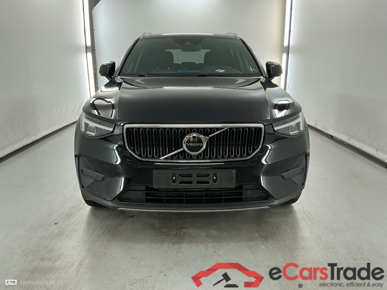 VOLVO XC40 1.5 T2 CORE LIMITED EDITION AUTO #2