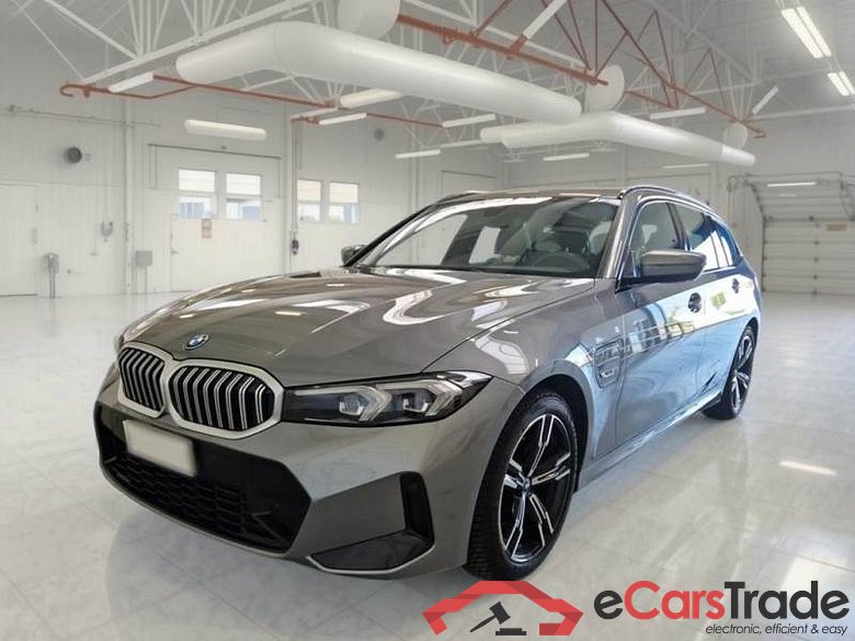 BMW SERIE 3 / 2022 / 5P / STATION WAGON 330E MSPORT TOURING AUTO