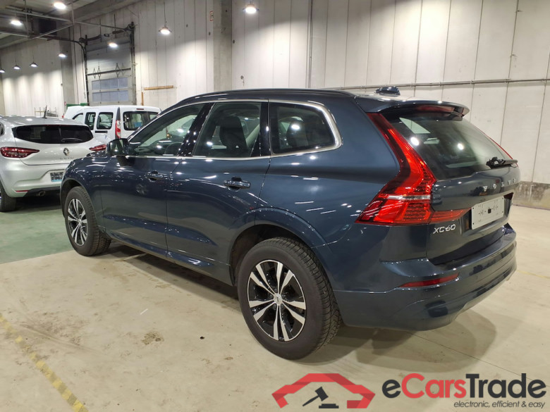 VOLVO XC60 2.0 B4 D GEARTRONIC MOMENTUM PRO #2