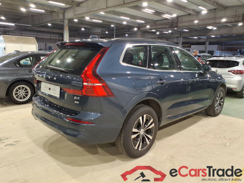 VOLVO XC60 2.0 B4 D GEARTRONIC MOMENTUM PRO #4