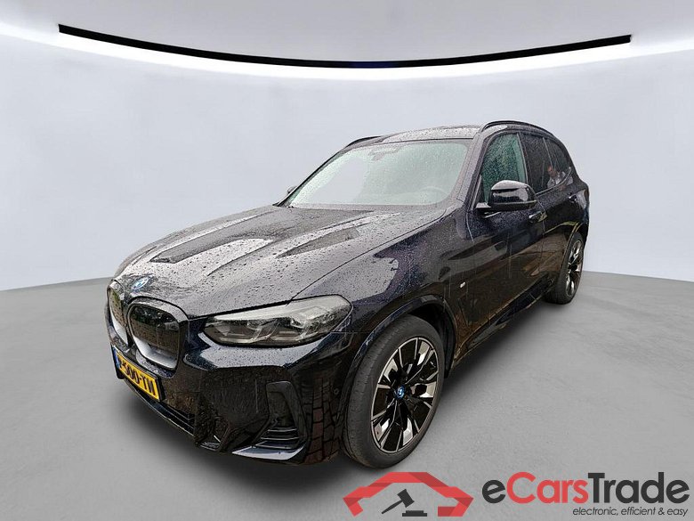BMW iX3 210 kW