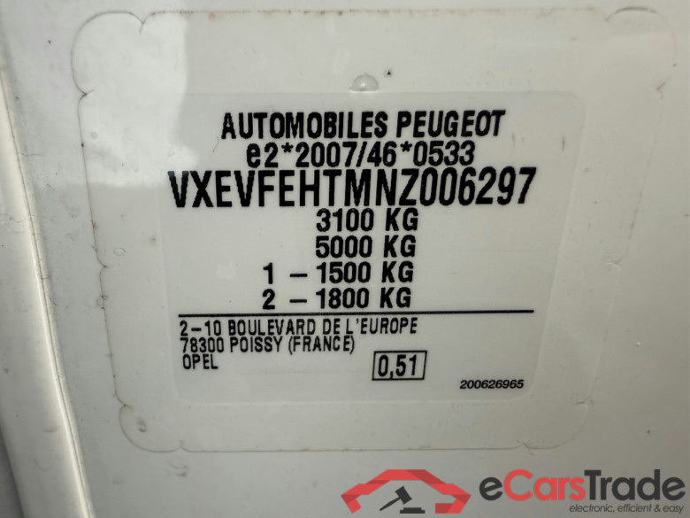 Vivaro Kasten Edition L (L3) 2.0 106KW MT6 E6d #5
