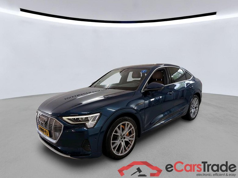 AUDI e-tron Sportback 300 kW #1