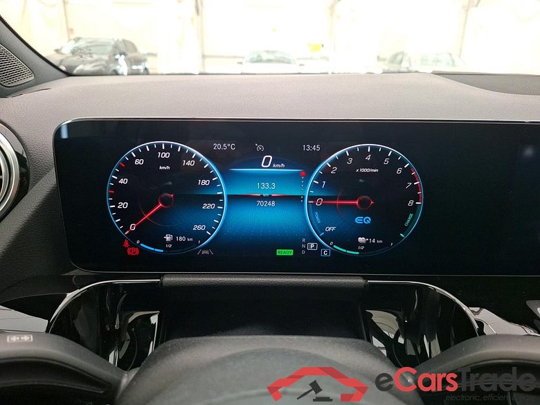 MERCEDES-BENZ GLA / 2020 / 5P / SUV 1.3 GLA 250 e AMG LINE DCT #6