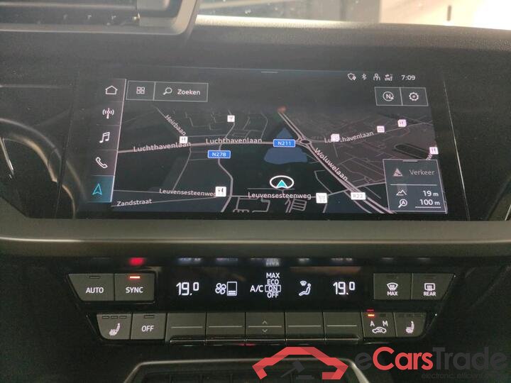 Audi A3 BERLINE A3 Berline 1.0 TFSi 30 Stronic Attraction B.E. (Mild Hybrid) 81kW/110pk  4D/P Auto-7 #6