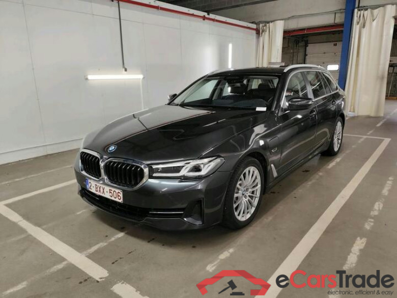 BMW 5 Reeks Touring 5 Reeks Touring 530e xDrive Auto (PHEV) 215kW/292pk  5D/P Auto-8 #1