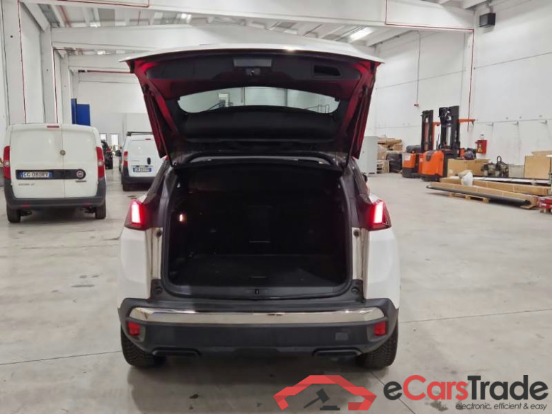 PEUGEOT 3008 / 2016 / 5P / SUV BLUEHDI 130 EAT8 SeS BUSINESS #4