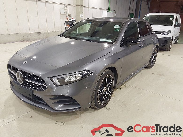 MERCEDES-BENZ A-CLASS 1.3 A 250 E DCT BUSINESS SOLUTION