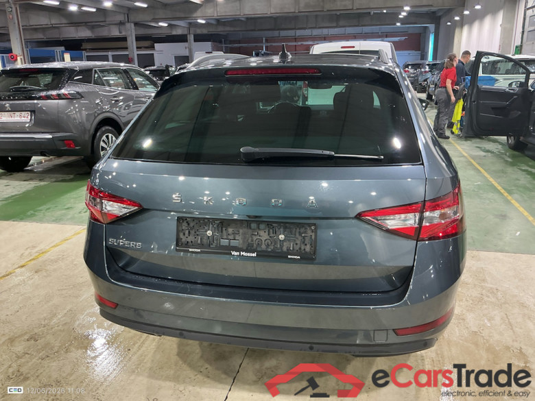 SKODA SUPERB COMBI - 2019 1.5 TSI ACT Ambition DSG #5