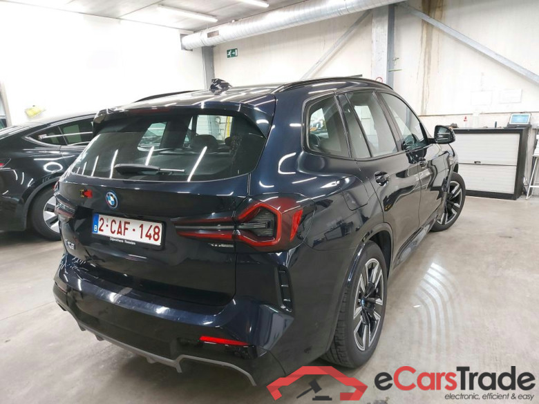 BMW I - BMW IX3 286PK With Climatic & Navigation & Cruise Control & Electric Heated Seats & Pano Roof & Foldable Trailer Hook * ELECTRIC * #2