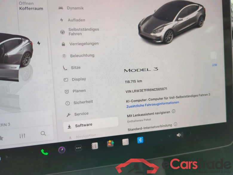 TESLA Model 3 Standard Reichweite Plus Hinterradantrieb 4d 239kW #5