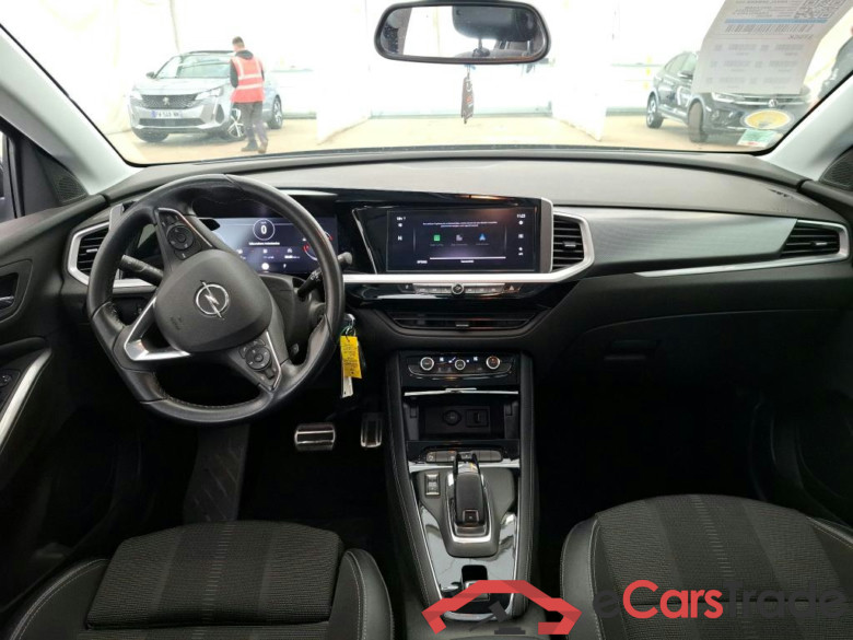 Grandland X Elegance Business 1.5 130CV BVA8 6E #5