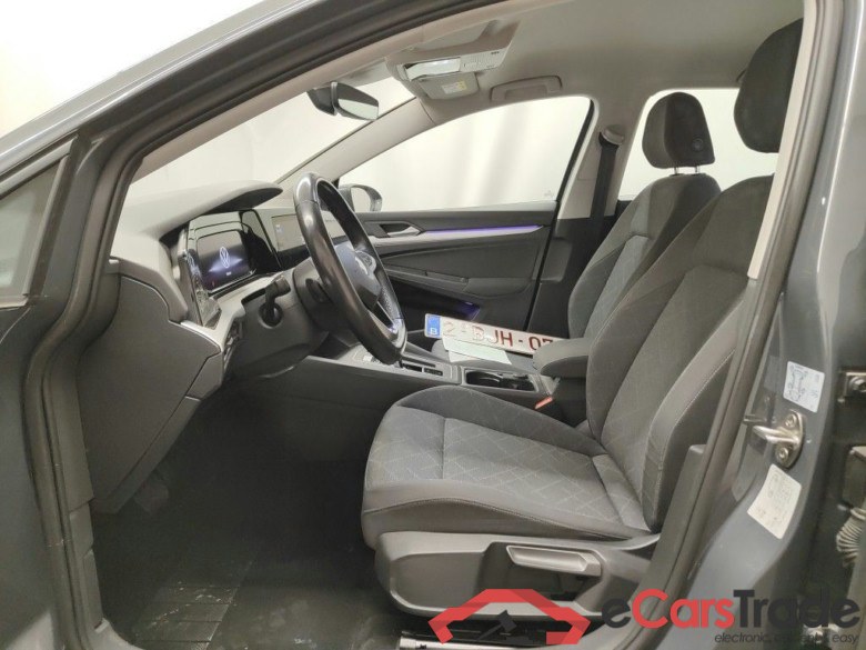 Volkswagen Golf VIII 2.0 TDI 85kW Life DSG 5d #3