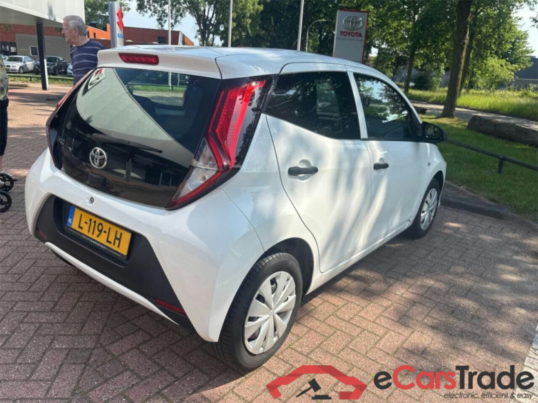 TOYOTA Aygo 1.0 VVT-i x #4