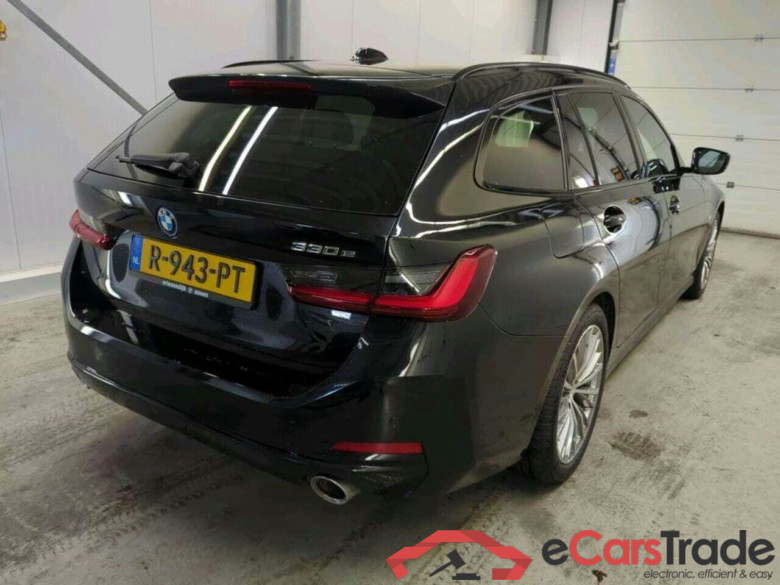 BMW 3-serie Touring 330 #2