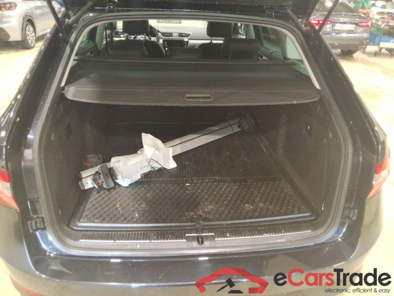 SKODA SUPERB COMBI 1.4 TSI PHEV 160KW DSG6 CLEVER #3