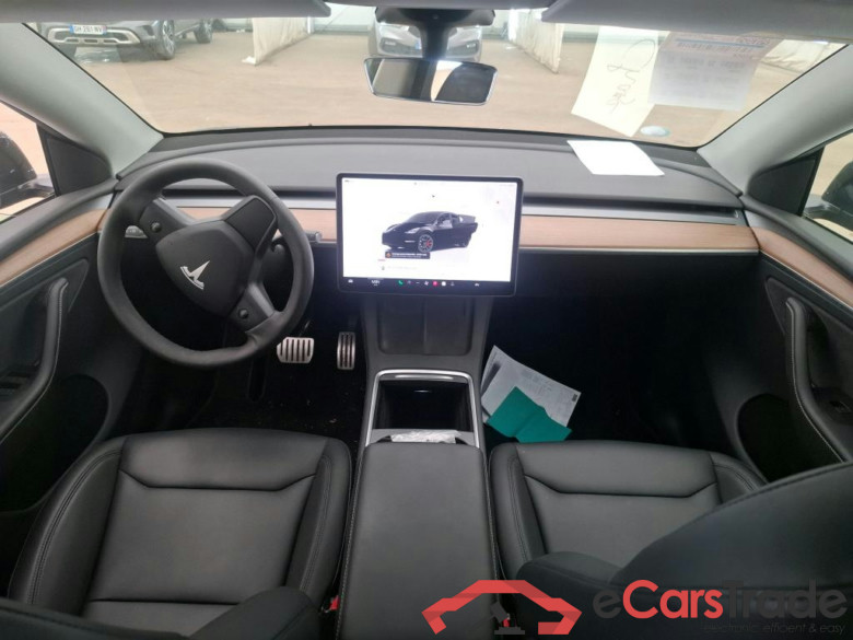 TESLA Model Y / 2020 / 5P / SUV Performance Dual Motor AWD #5