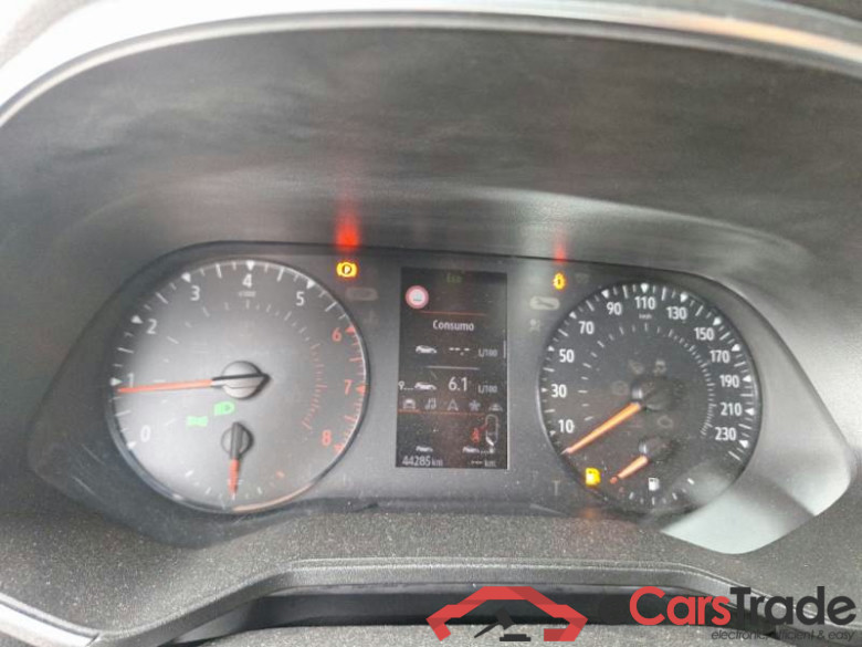 RENAULT CLIO / 2019 / 5P / BERLINA 1.0 TCE 74KW BUSINESS #4