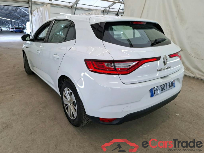 Megane IV Berline 5pt. Société Air 1.5 dCi 90CV BVM6 E6 #2