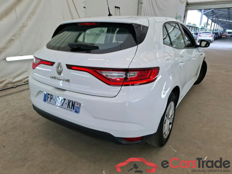 Megane IV Berline 5pt. Société Air 1.5 dCi 90CV BVM6 E6 #3