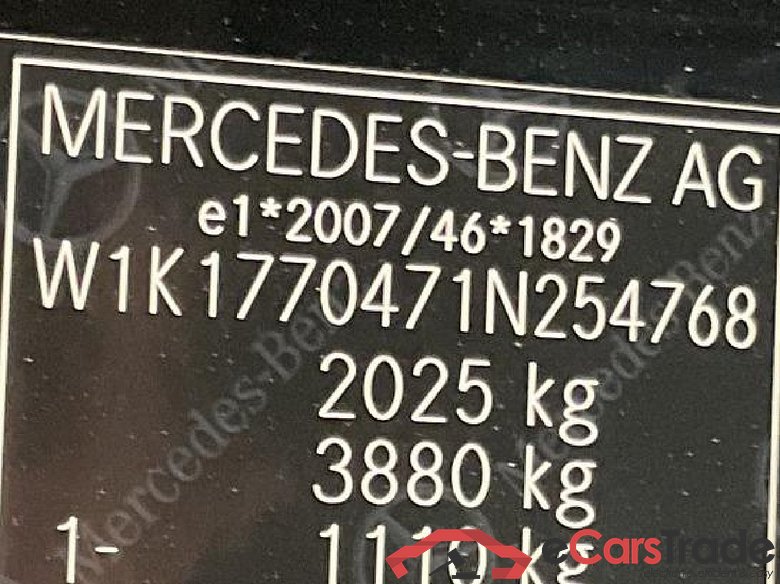 MERCEDES-BENZ A-Klasse A 250 4Matic 7G-DCT AMG Line 5d 165kW #5