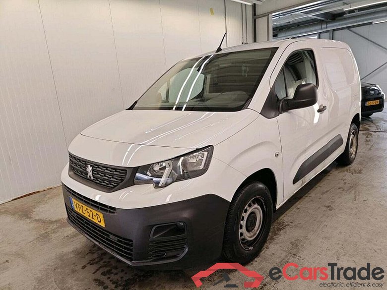 PEUGEOT Partner 1.2 PT. Premium