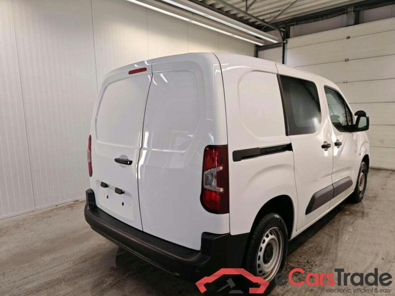 PEUGEOT Partner 1.2 PT. Premium #2