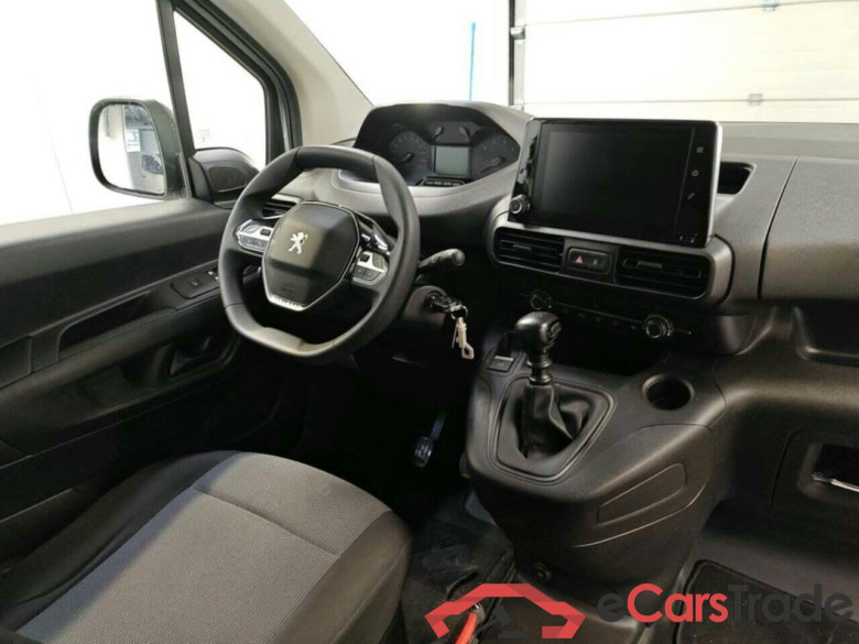PEUGEOT Partner 1.2 PT. Premium #3