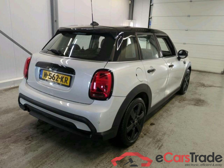 Mini 5-deurs 1.5 Cooper Classic #2