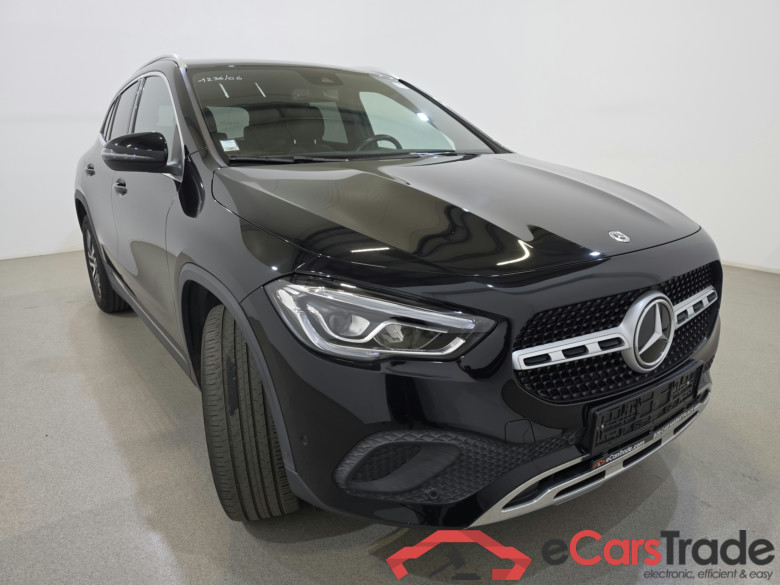 Mercedes GLA 200d Aut. LED Widescreen Navi 1/2 Sport-Leather KeylessGo Camera Klima PDC ... #3