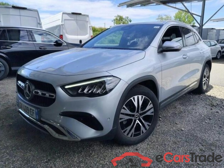 Mercedes GLA 200d Facelift Aut. LED Widescreen Navi 1/2 Sport-Leather KeylessGo Camera Klima PDC ... #1