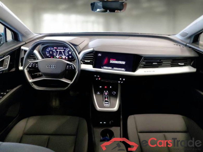 AUDI Q4 E-TRON / 2021 / 5P / SUV 50 E-TRON QUATTRO S LINE EDITION #3