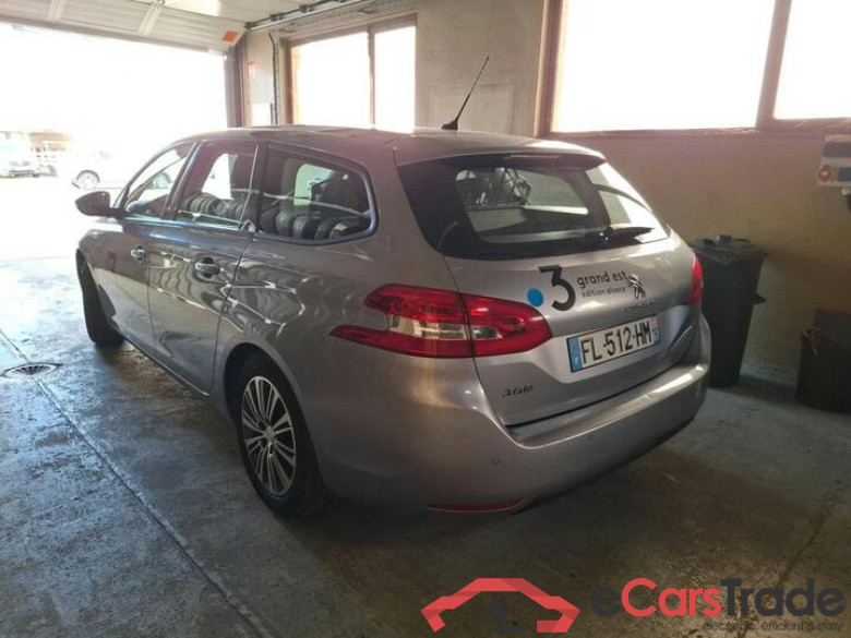 Peugeot 308 SW 1.2 PureTech Aut. Navi Klima PDC ... #4