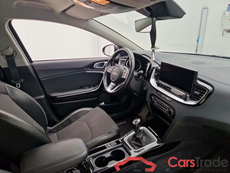 KIA CEED 1.6 CRDI MHEV ISG PULSE #3