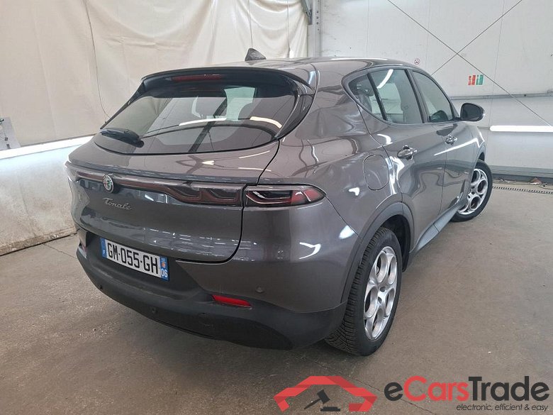 ALFA ROMEO Tonale / 2022 / 5P / SUV 1.5T Hybrid 130 TCT7 Sprint #3