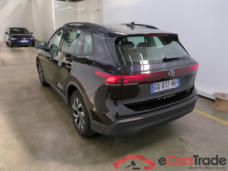 VOLKSWAGEN Tiguan / 2023 / 5P / SUV 1.5 eTSI 130 DSG7 LIFE PLUS #4