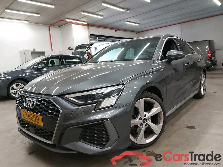 AUDI - AUD A3 BERLINE 35 TDI 150PK S-Tronic S line Pack Business Plus With Heated Seats & Assistance & Matrix LED & B&O Sound & Adaptive Cruise & LCW &  Rear Camera
